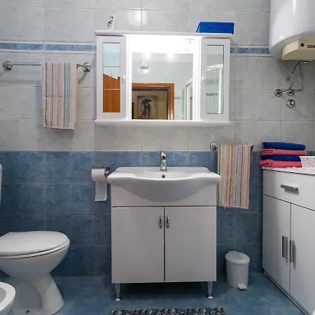 Διαμέρισμα Davorka *